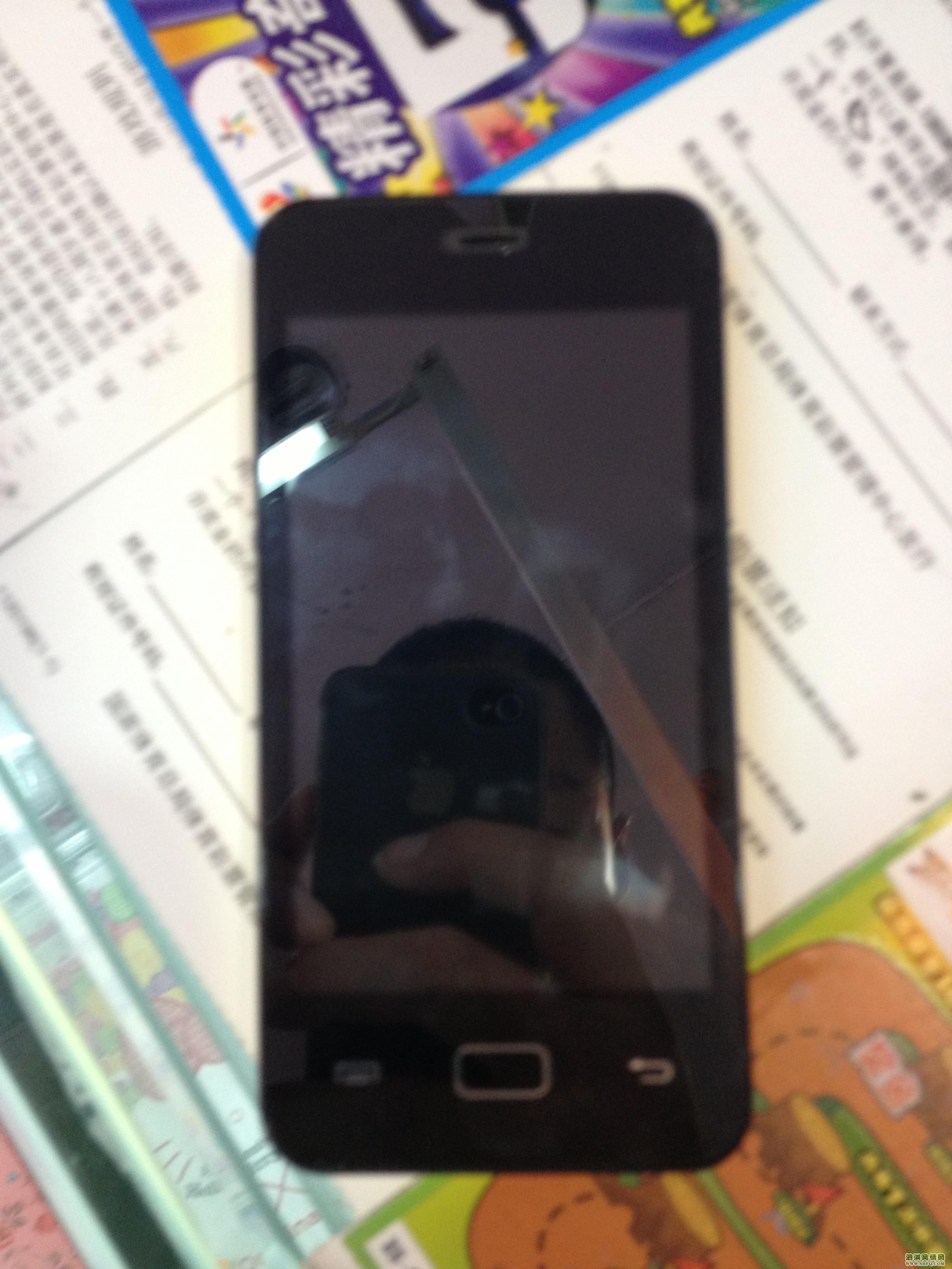 卖几个杂牌智能手机,100快钱一个