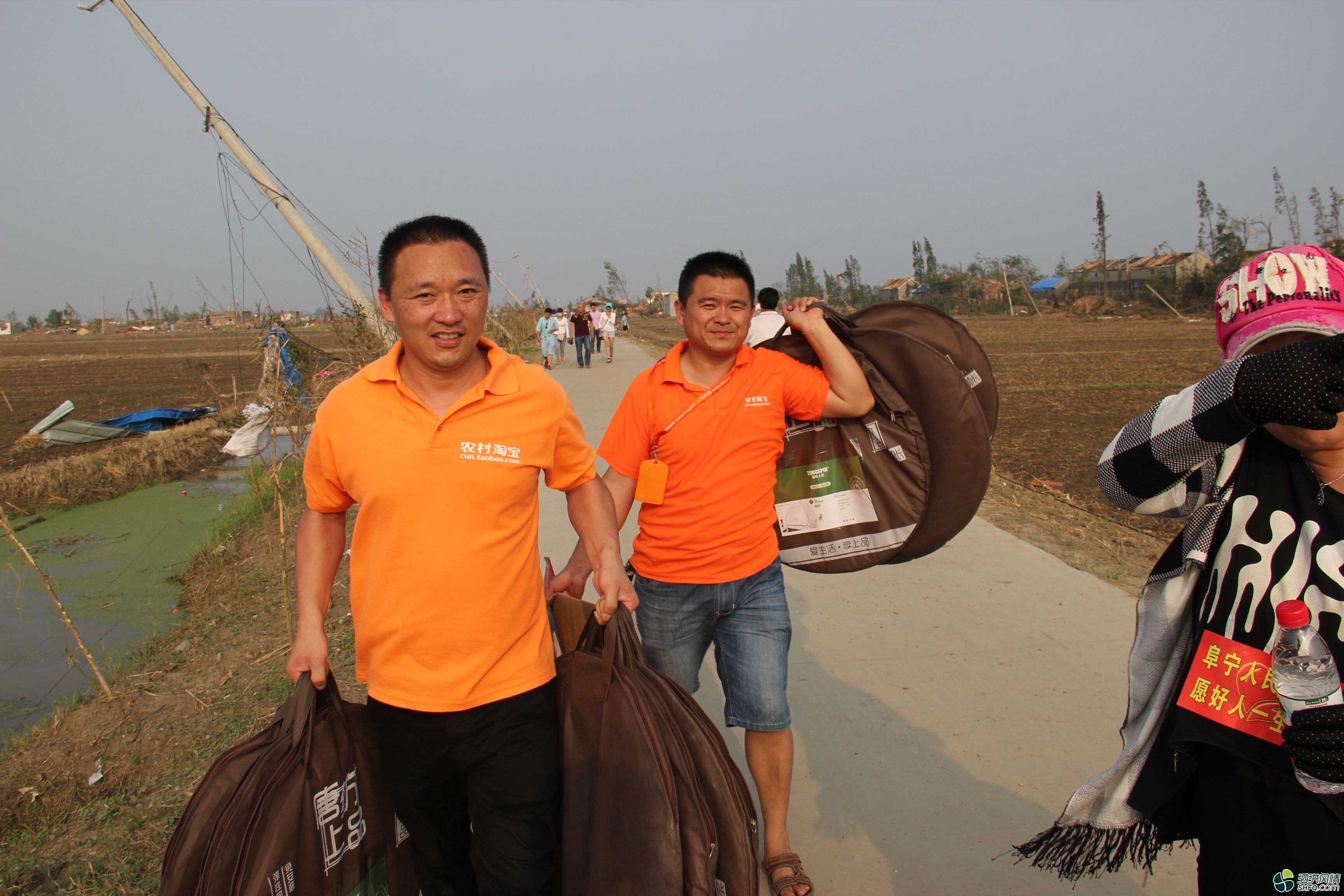 盐城阜宁遭遇龙卷风冰雹灾害泗洪农村淘宝人第