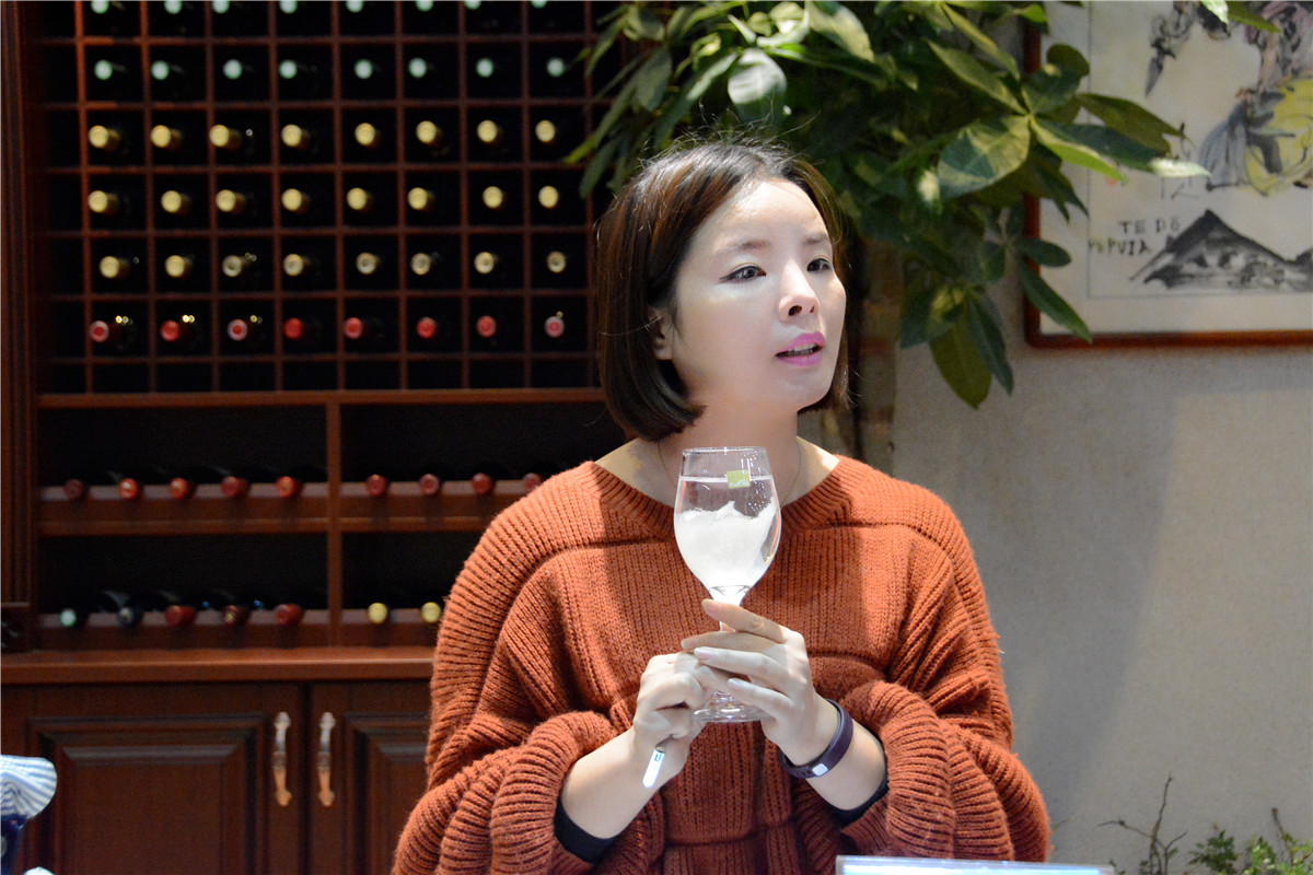 【一品良燕】享受皇太后一样的待遇,教您吃对