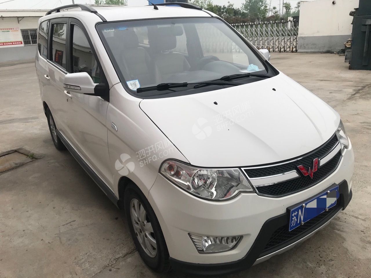 五菱宏光s 出售